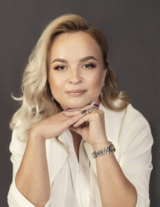 Yulia V. Akinfieva